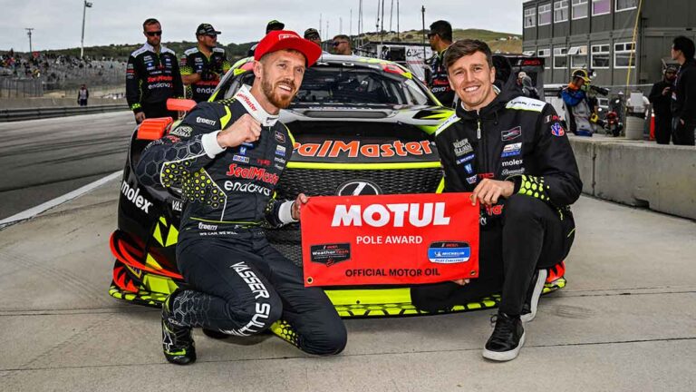 Hawksworth Coloca Lexus na Pole em Laguna Seca Num Dia Marcado por Emoção e História